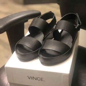 Vince sandals